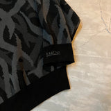 圓滿的軍事部落迷彩針織