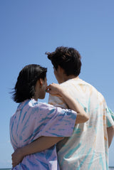 Tiedye Goodvibes大學徽標T卹