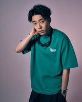 9090 x年輕歌曲徽標T卹