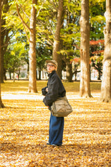 double pocket shoulder bag