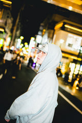 羽毛面×9090蛾連帽衫