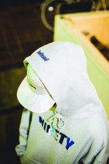 羽毛面×9090蛾連帽衫