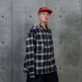 ombre檢查拉鍊鬆散的襯衫