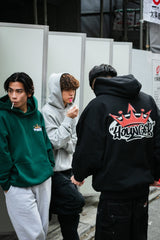 9090 x年輕歌曲國王徽標連帽衫