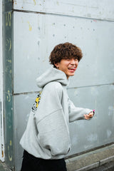 9090 x年輕歌曲國王徽標連帽衫