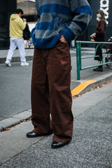 9090 x年輕歌曲雙膝蓋畫家褲子