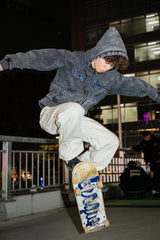 9090 x年輕歌曲化學拉鍊連帽衫