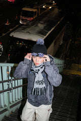 9090×younger song Knit Cap