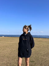 心臟徽標連帽衫