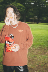 UNIVERSAL LOGO LS TEE