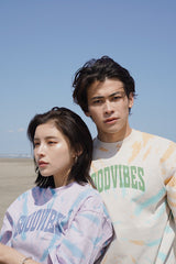 Tiedye Goodvibes大學徽標T卹