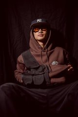 公用事業對接連帽衫