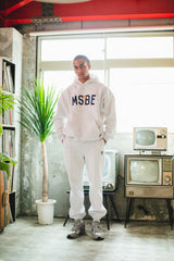 MSBE College Satin徽標連帽衫