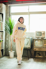 MSBE College Satin徽標連帽衫
