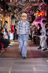 國王徽標開放式衣領襯衫