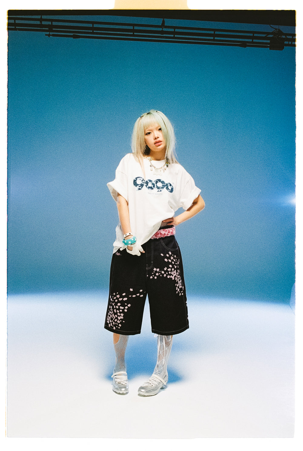 9090 OG Logo Tee – YZ