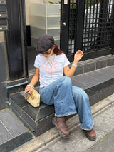 HEART LOGO APPLIQUÉ CROPPED TEE 