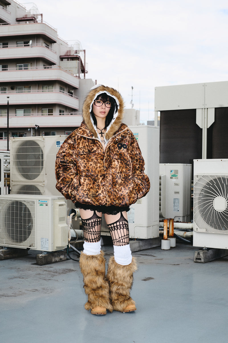 90 로고가 풍부한 복도 재킷