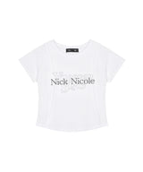 [NICK&NICOLE × YOUNGER SONG]Double Logo Pintuck Top