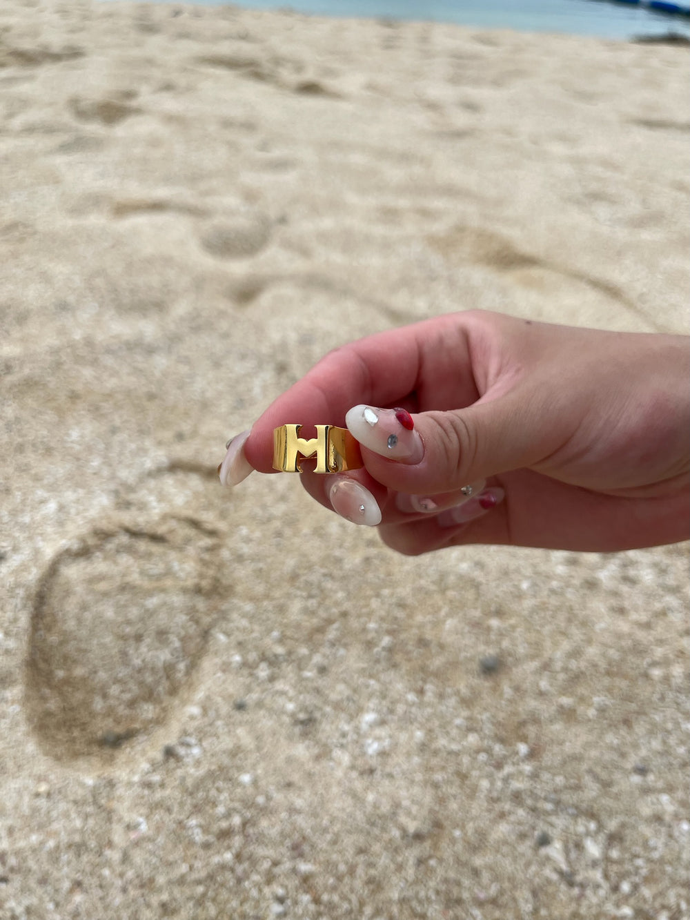 H heart logo ring – YZ