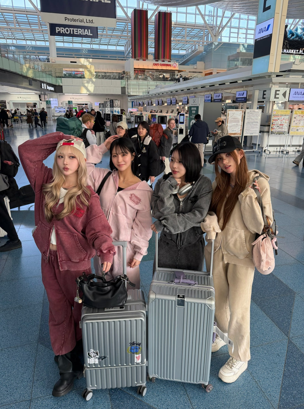 Younger Song OFFICIAL ONLINE STORE – YZ