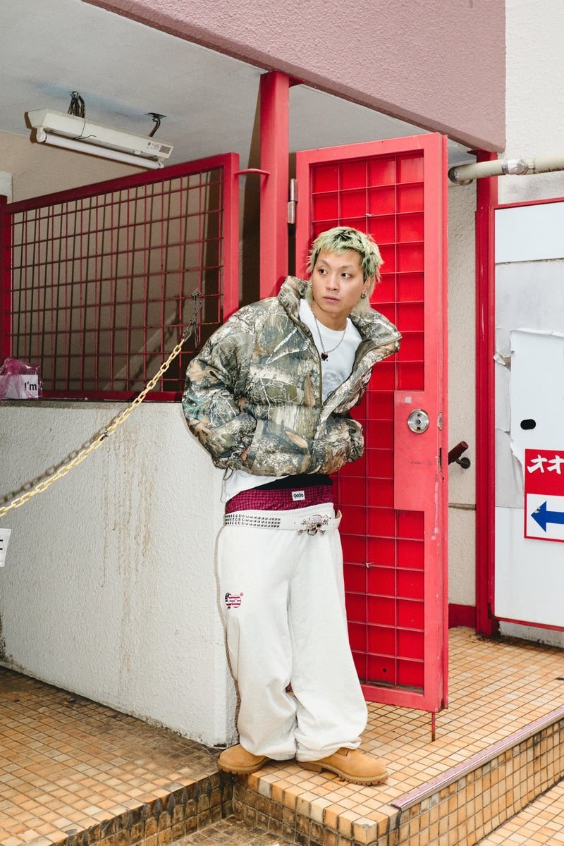 90 로고가 풍부한 복도 재킷