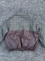 チェックのダウンジャケット 