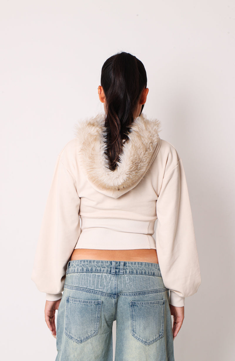 line stone fur hoodie
