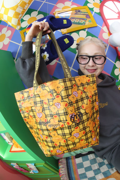 wiggle wiggle × HTH Reusable Shopper