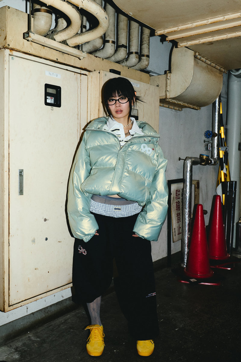 90 로고가 풍부한 복도 재킷