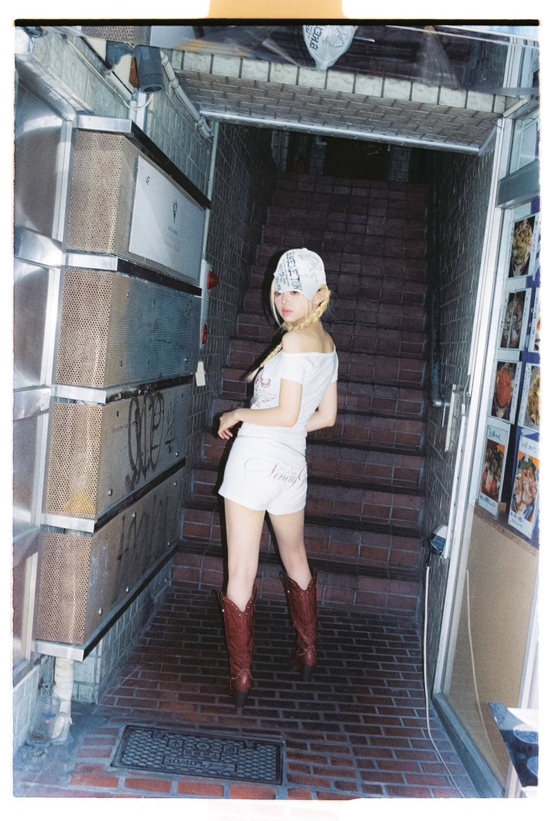 Cross Logo Off Shoulder Tee 