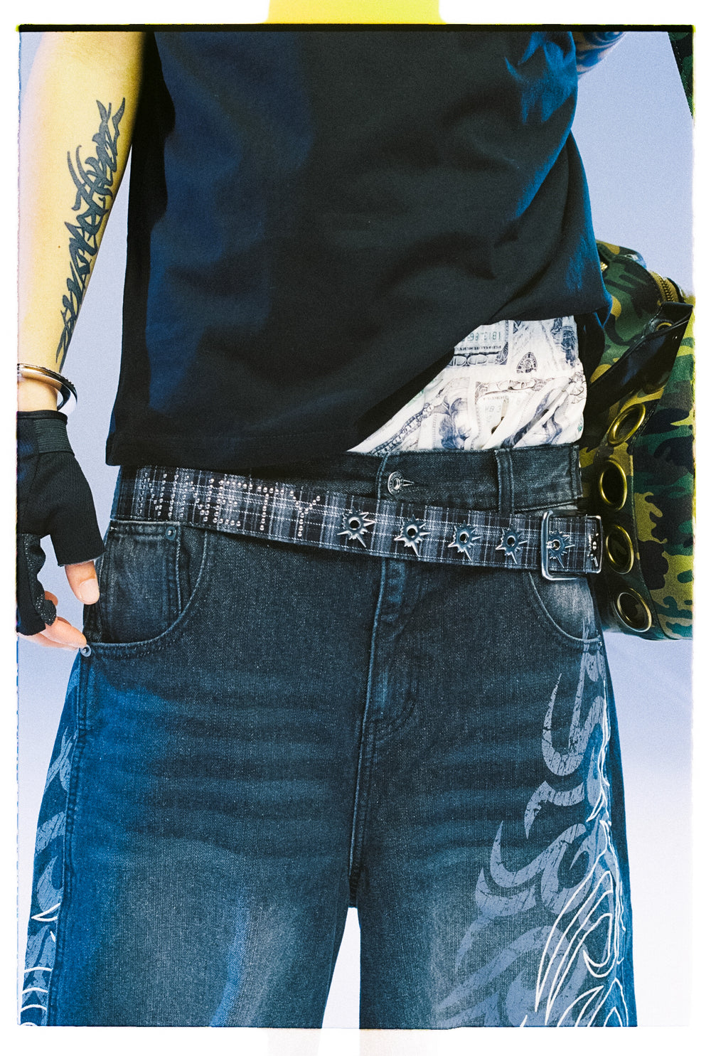 9090 Assort Studs Belt ホワイト 蛇柄ベルト Bullet Assort Studs Belt – YZ
