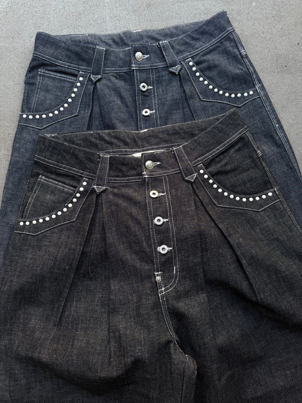 Front-Tuck Pearl Wide Denim Pants – YZ