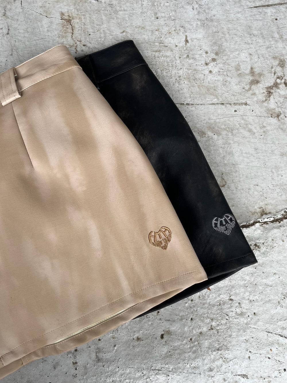 スカート mohair mini skirt faux leather mini skirt – YZ