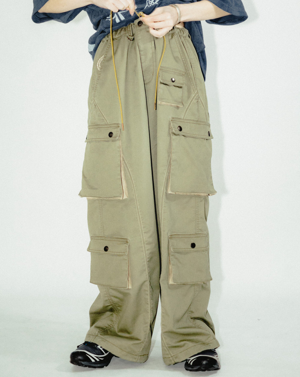Cargo Stitch Flare Pants – YZ
