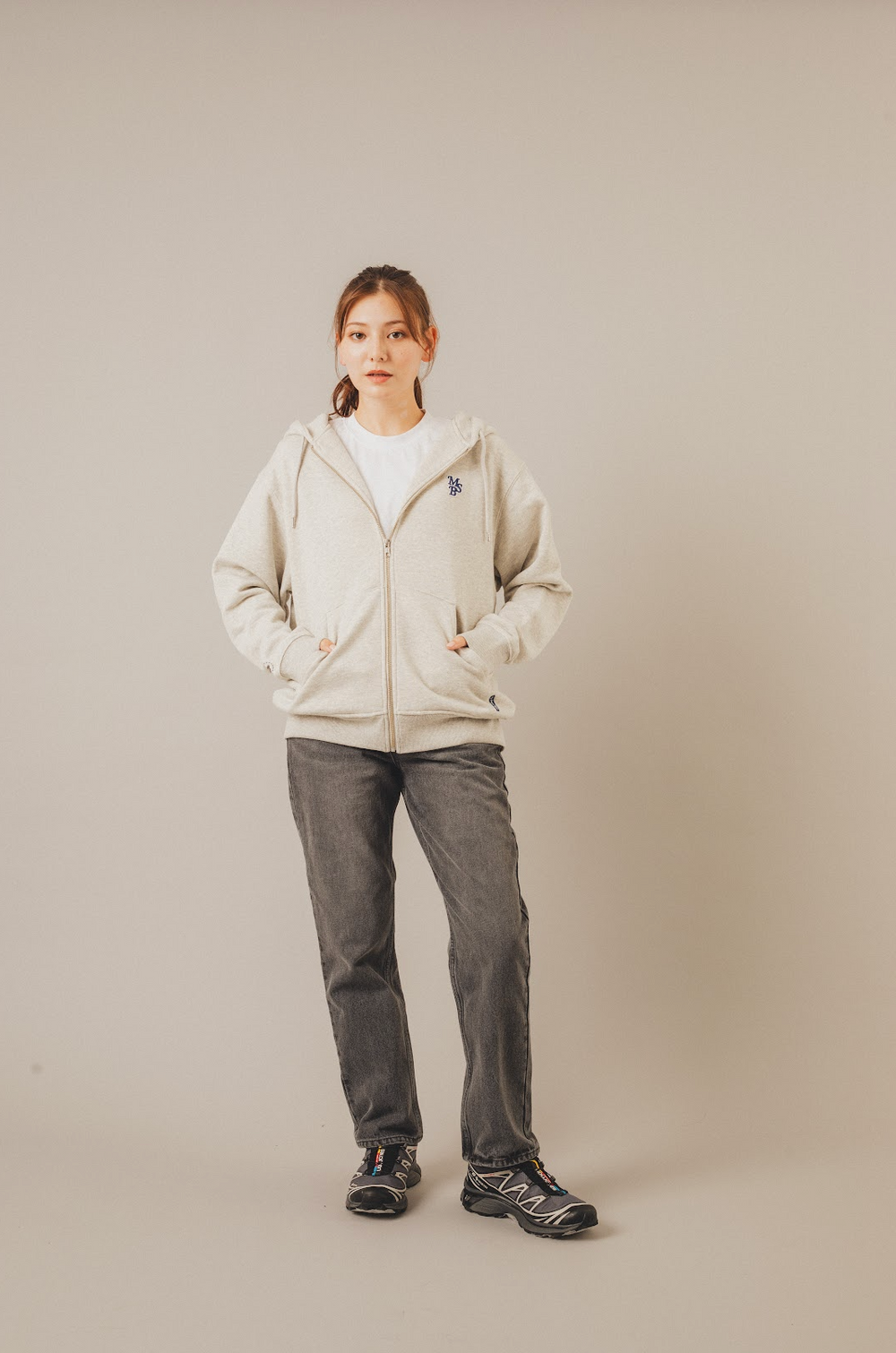 Wappen zip hoodie – YZ