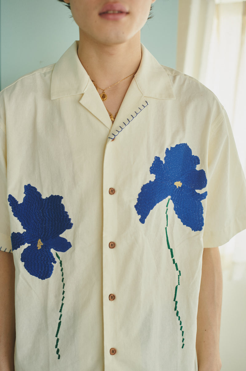 camphor wood flower embroidery フラワー刺繍シャツ