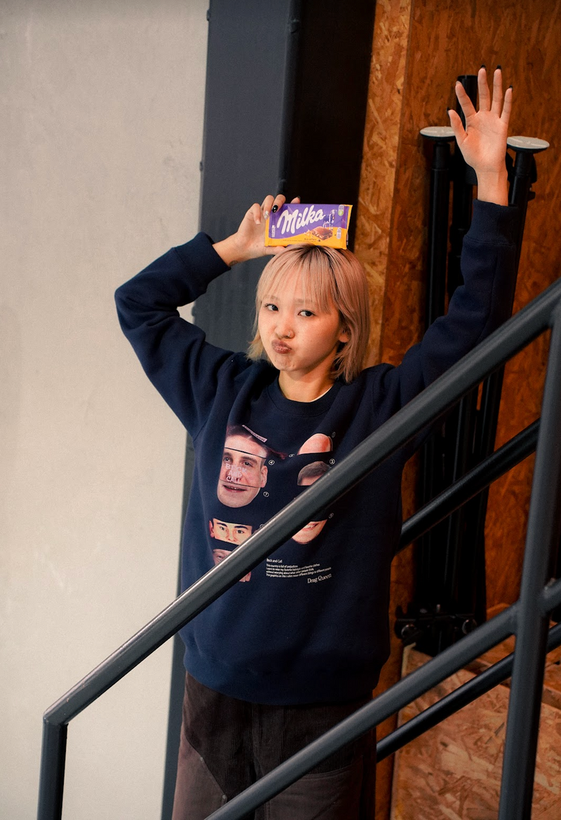 Beck and callグラフィックプリント 黒 トレーナーM Beck and call Beck and callグラフィックプリント 黒 トレーナーM Beck and call