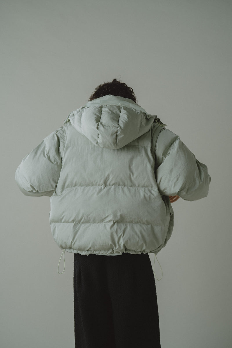 detachable sleeve 4way puffer jacket