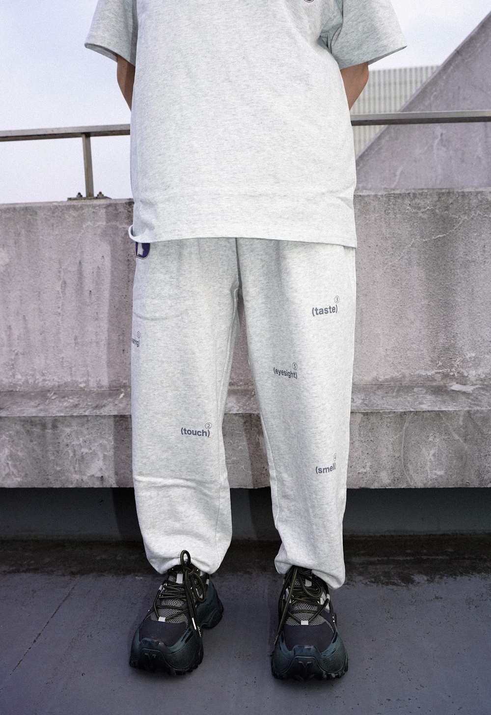 パンツ Beck and call B logo sweat pants B logo sweat pants – YZ