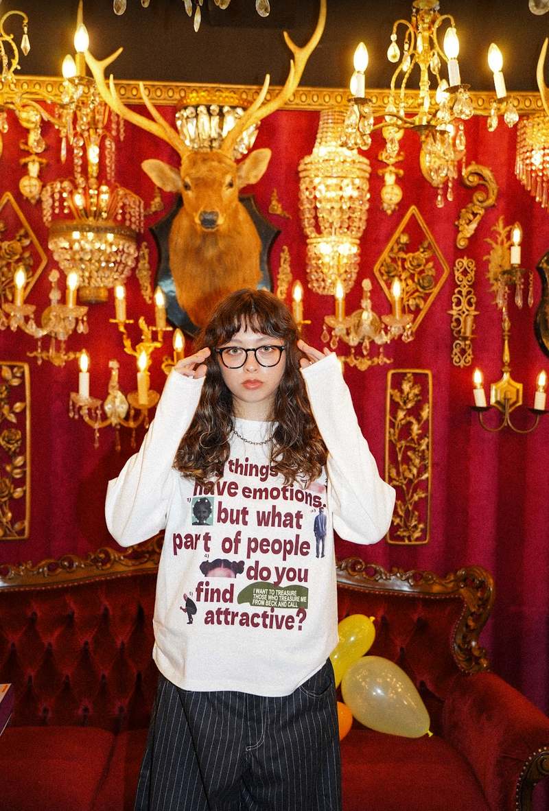 What's your type? long Tee