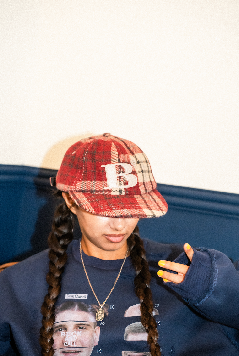 B logo Check cap – YZ