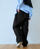 バルーンチノパンツ