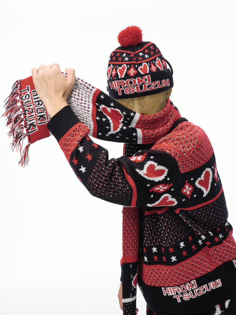 心形提花针织毛衣 