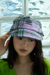 冬蛰黄色卡车的隐居CAP 