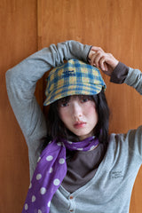 冬蛰黄色卡车的隐居CAP 