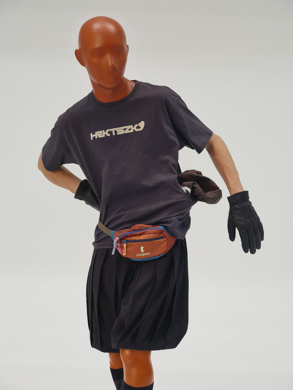 TUCK SHORTS – YZ