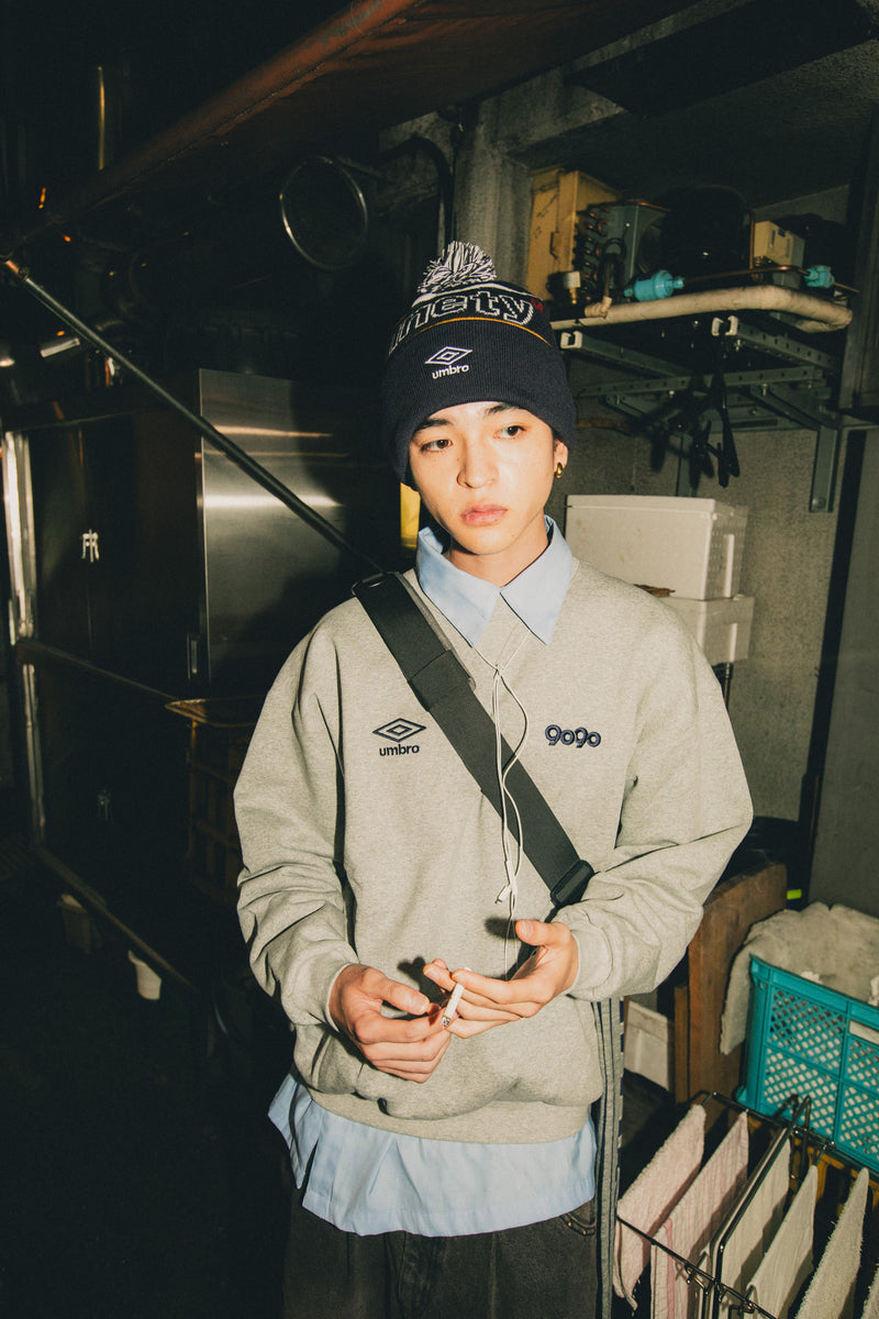 9090 × UMBRO TWO LOGO CREWNECK SWEAT