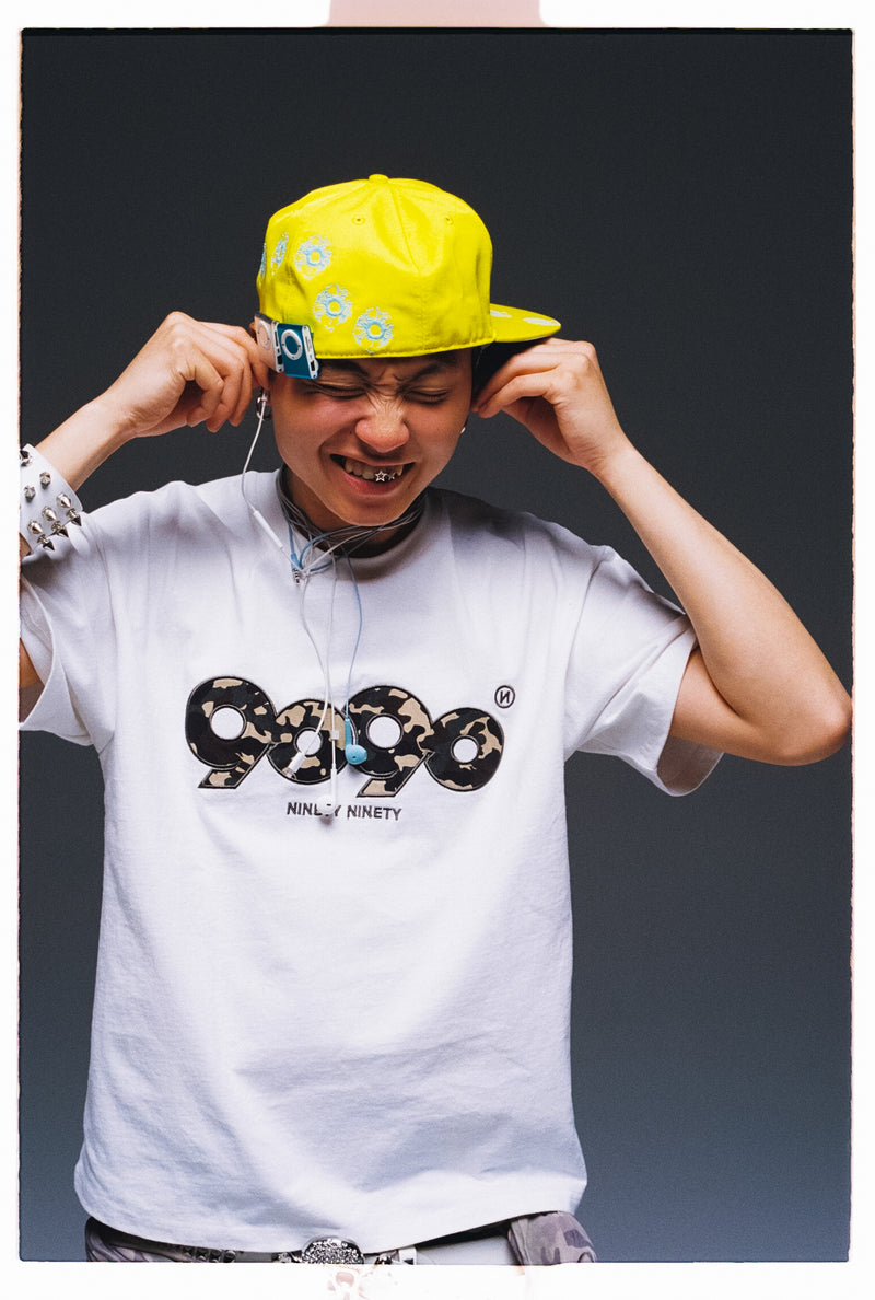 9090 OG Logo Tee Mサイズ 9090 OG Logo Tee – YZ