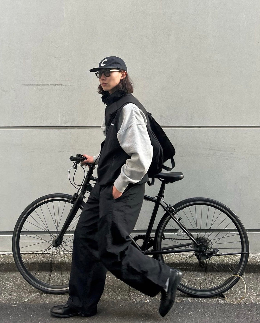 パンツ TechnoWoolNylonWideTaperedTrousersBLACK ss tech nylon pants – YZ
